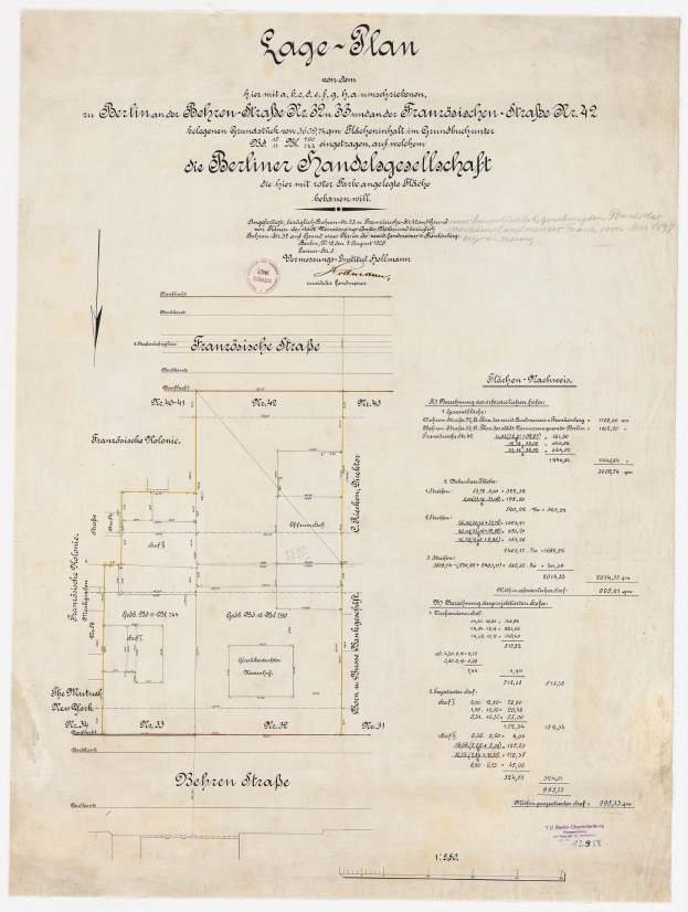 A yellowed historical document featuring a floor plan of the Berliner Handelagellachaft building, accompanied by text and a left-side stamp.