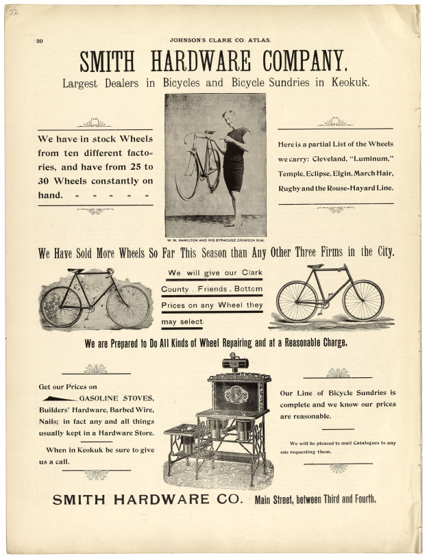 Werbung für Smith Hardware Co. mit einer Person, die ein Fahrrad hält und im Vordergrund ein Rad zu sehen ist, sowie Text, der die Produkte und Dienstleistungen des Unternehmens beschreibt.