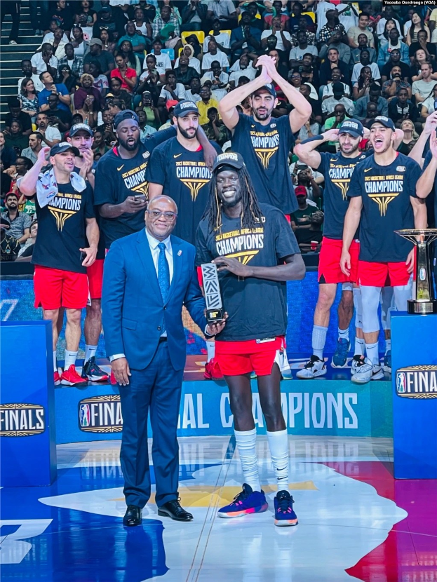 Bayern Basketballer und Alba Berlin kämpfen um den Meisterschaftstitel