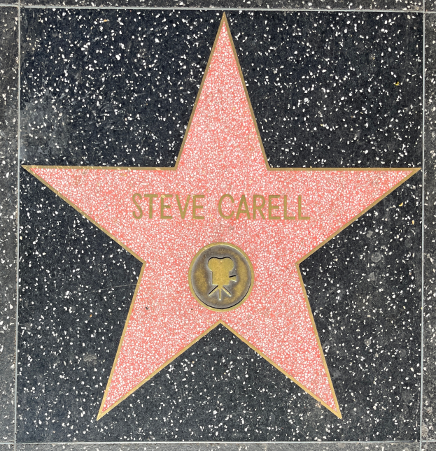 Ein Stern auf dem Hollywood Walk of Fame mit der Aufschrift "Steve Carell"