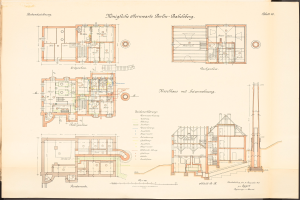 Old book with detailed architectural plans and text, featuring a drawing of the original plan for the Königliche Hermwerk Berlin-Baklberg building.