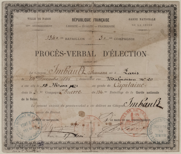 Alter Dokument mit zwei Stempeln, ähnlich einer Wahlurne mit handgeschriebenem Text.