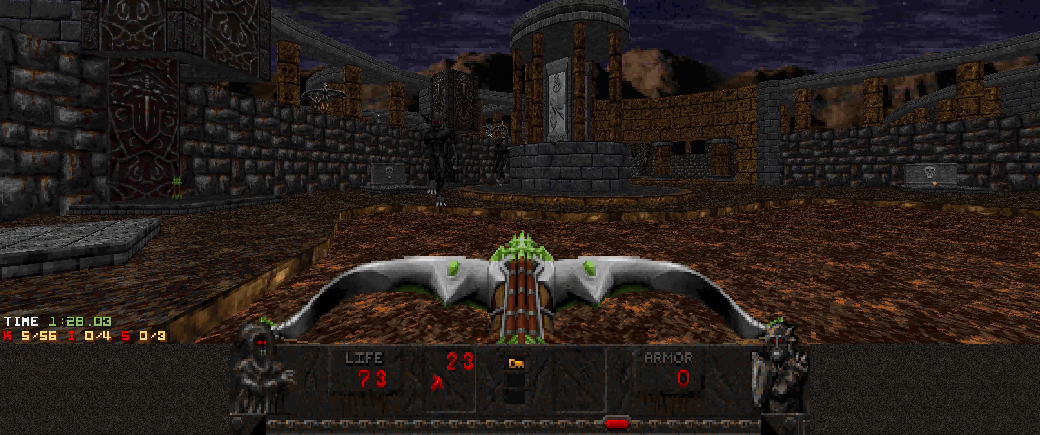 Ein Dungeon in *Dungeon Master II* mit einem von Wänden, Säulen und Gegenständen umgebenen Drachen, mit Spielstatusinformationen am unteren Rand.