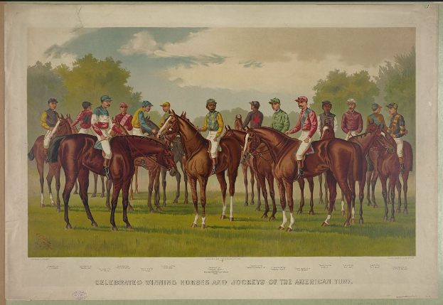 Eine Gruppe von Menschen, die auf einem grünen Feld mit Bäumen und einem blauen Himmel reitet, mit Text unten, der "Feiernder Siegerpferde und Jockeys der American Turf" lautet.